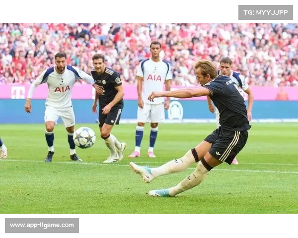 拜仁新星卡尔连场世界波破门，展现惊艳实力