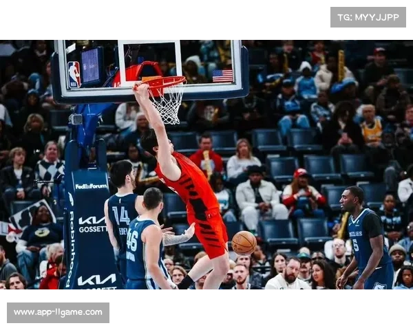 鹈鹕主场力克开拓者，新秀奎因30分三双终结七连败