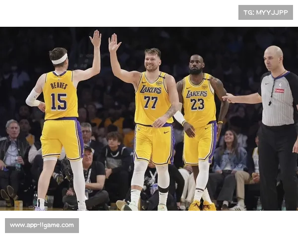 湖人快船德比无需多言,东契奇戴维斯焦点 湖人快船德比无需多言,东契奇戴维斯焦点